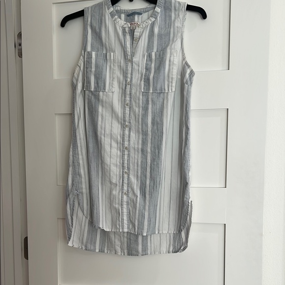 Merona White and Blue Striped Sleeveless Top - Picture 1 of 2